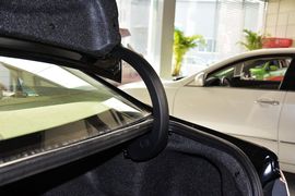 2015款丰田凯美瑞2.5G豪华导航版