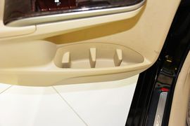 2015款丰田凯美瑞2.5G豪华导航版