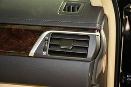 2015款丰田凯美瑞2.5G豪华导航版