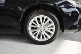 2015款丰田凯美瑞2.5G豪华导航版