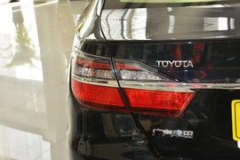 2015款丰田凯美瑞2.5G豪华导航版