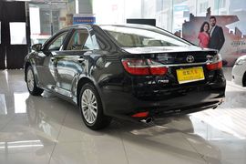 2015款丰田凯美瑞2.5G豪华导航版