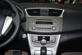 2014款日产轩逸1.6XV