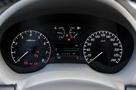 2014款日产轩逸1.6XV