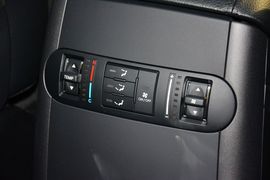 2015款起亚霸锐3.8L豪华版