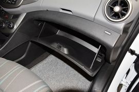 2014款雪佛兰爱唯欧两厢1.4SL