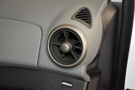2014款雪佛兰爱唯欧两厢1.4SL
