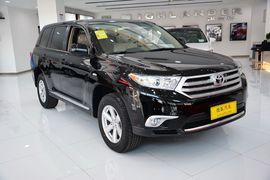 2012款丰田汉兰达2.7L两驱7座精英版