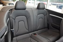 2014款奥迪A5敞篷45TFSI风尚版