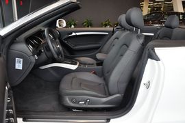 2014款奥迪A5敞篷45TFSI风尚版