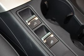 2014款奥迪A5敞篷45TFSI风尚版