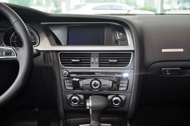 2014款奥迪A5敞篷45TFSI风尚版