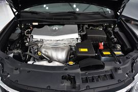 2015款丰田凯美瑞2.0S凌动版