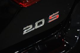 2015款丰田凯美瑞2.0S凌动版