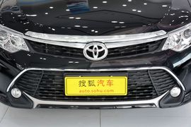 2015款丰田凯美瑞2.0S凌动版