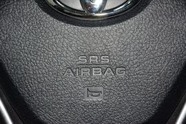 2015款丰田凯美瑞2.0S凌动版