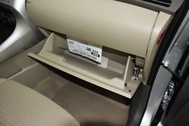 2015款丰田逸致跨界版180E