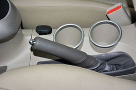2015款丰田逸致跨界版180E
