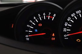 2015款丰田逸致跨界版180E