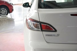 2015款马自达3