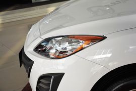 2015款马自达3