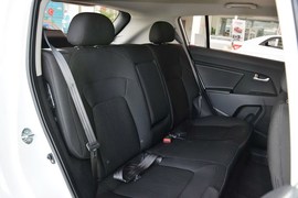 2015款起亚智跑2.0L自动两驱版GL