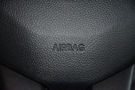 2015款起亚智跑2.0L自动两驱版GL