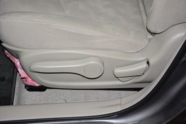 2014款日产骐达1.6L