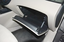 2014款日产骐达1.6L
