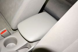 2014款日产骐达1.6L