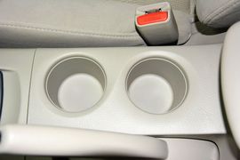 2014款日产骐达1.6L