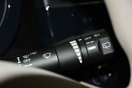 2014款日产骐达1.6L