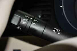 2014款日产骐达1.6L