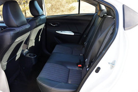 2014款丰田威驰1.5L手动智享版