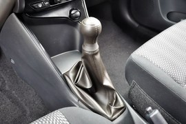 2014款丰田威驰1.5L手动智享版