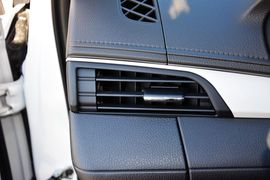 2014款丰田威驰1.5L手动智享版