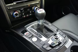 2014款奥迪RS5