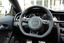 2014款奥迪RS5