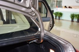 2015款绅宝D20三厢