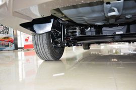 2015款绅宝D20三厢