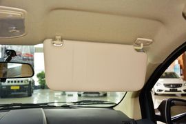 2015款绅宝D20三厢