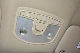 2015款绅宝D20三厢