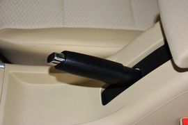 2015款绅宝D20三厢