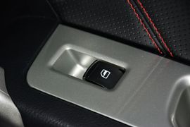 2014款哈弗H6升级版1.5T手动两驱精英型