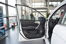 2014款哈弗H6升级版1.5T手动两驱精英型