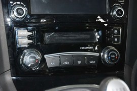 2014款哈弗H6升级版1.5T手动两驱精英型