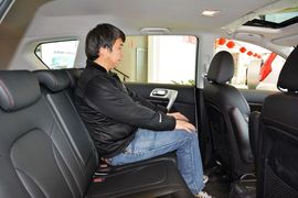 2014款哈弗H6升级版1.5T手动两驱精英型