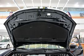 2015款丰田凯美瑞2.0G领先版