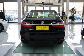 2015款丰田凯美瑞2.0G领先版