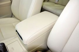 2015款丰田凯美瑞2.0G领先版
